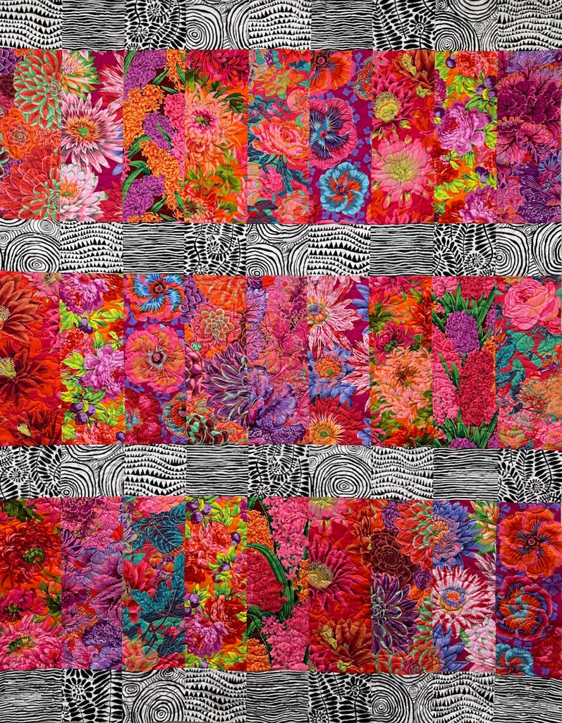 REGENT PARK Kaffe Red 54"x70" Villa Rosa Designs