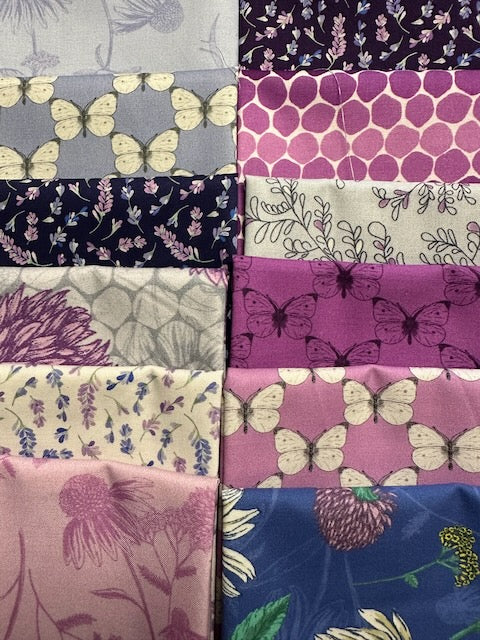 BEE HAVEN 12 fat quarters