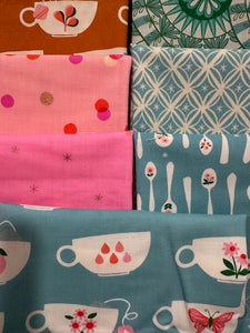 CAMELLIA 7 fat quarters