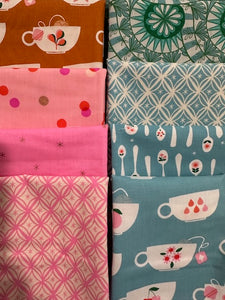 CAMELLIA 8 fat quarters