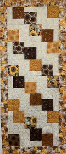 COFFEE BREAK TABLERUNNER Autumn Fields  26"x61"