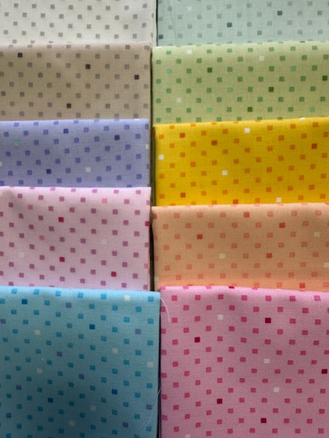 DAZZLE DOTS Snazzy 10 fat quarters