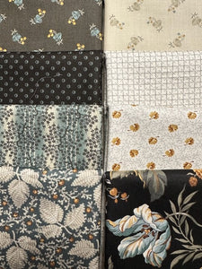 ENGLISH GARDEN Fog 8 fat quarters