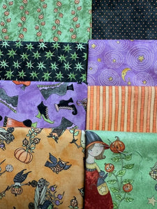 GHOUL FRIENDS Green 8 fat quarters