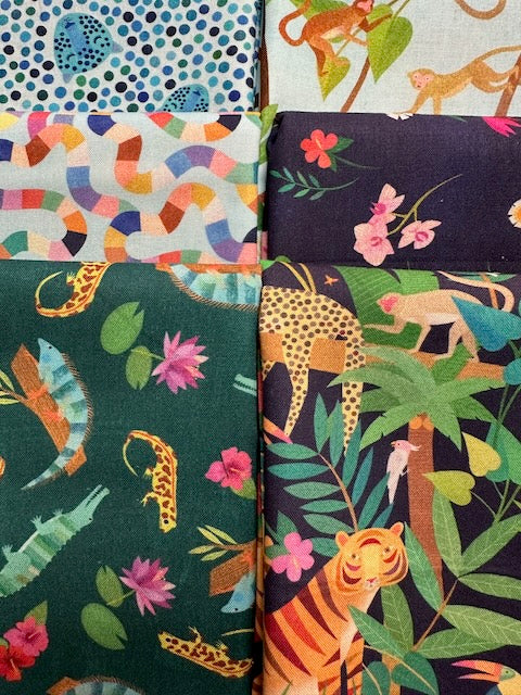 JUNGLE MENAGERIE Navy 6 fat quarters