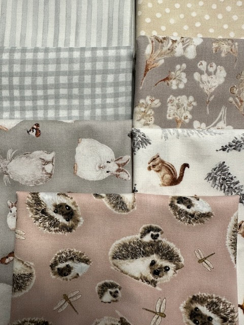 LITTLE ONES 7 fat quarters