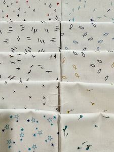 MINIATURES Dashes 10 fat quarters