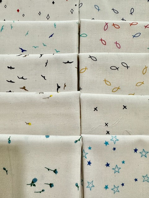 MINIATURES Multi Fishes 10 fat quarters