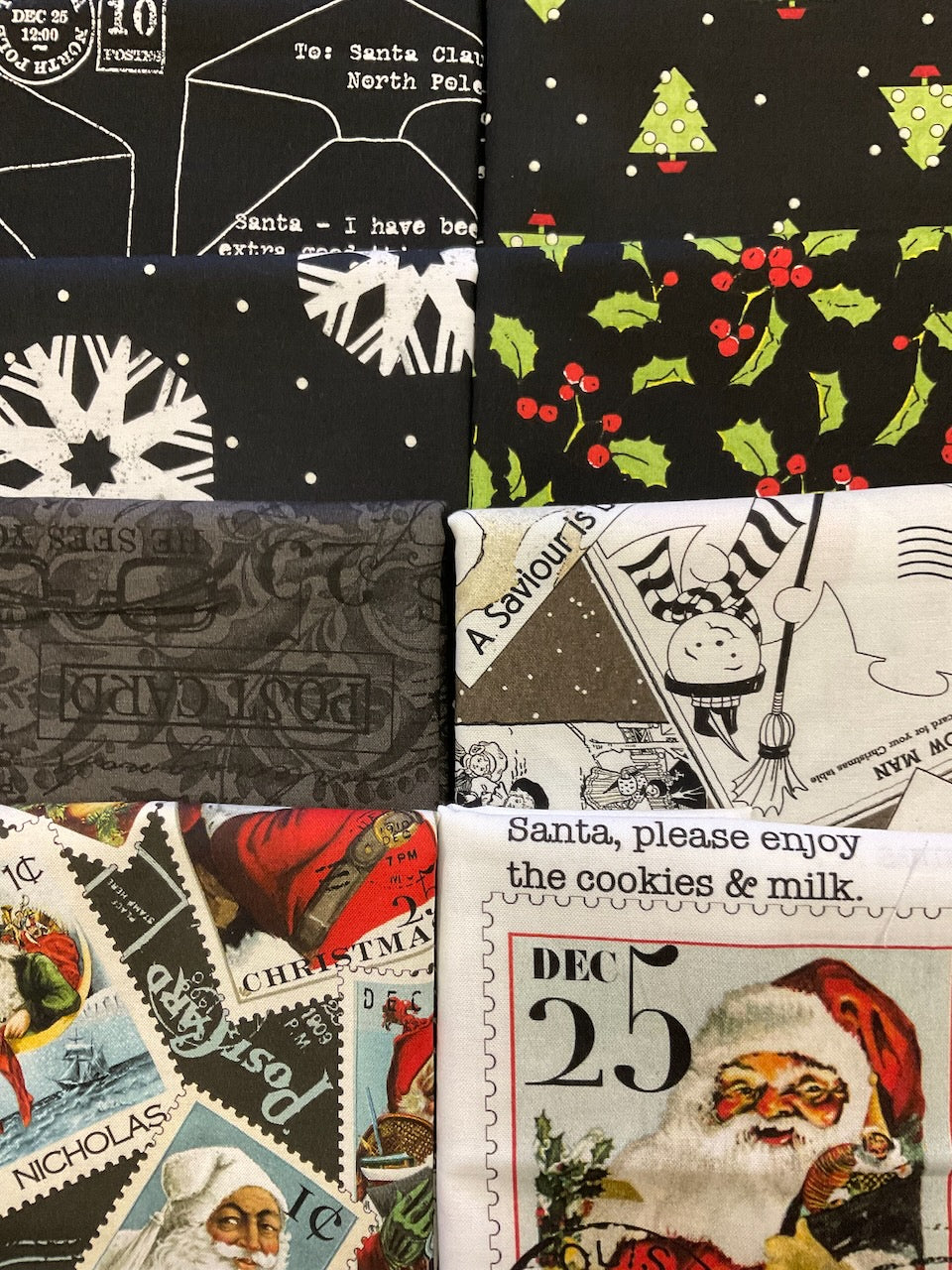 NICHOLAS Black 8 fat quarters