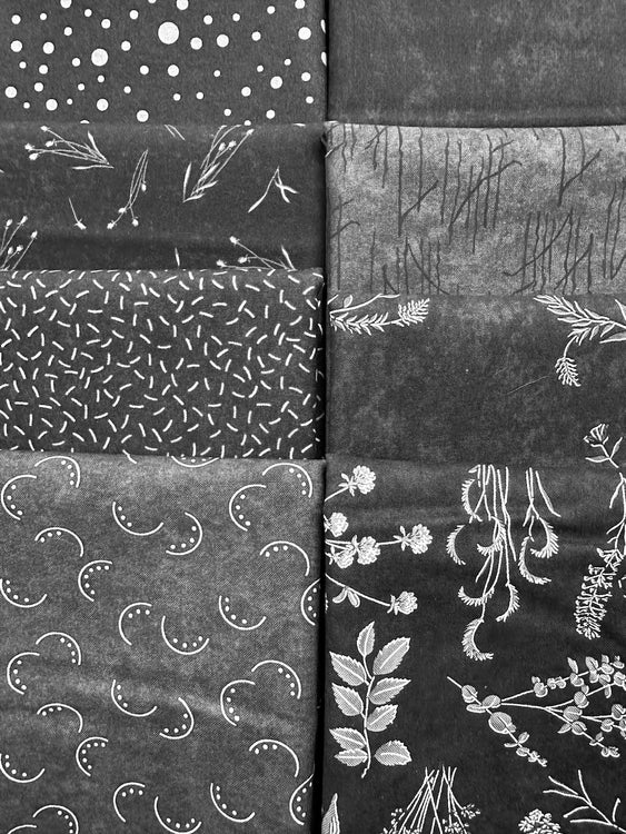 SILHOUETTES Charcoal 8 fat quarters