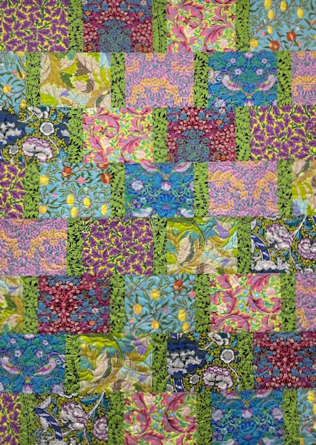 SOUTHERN PEACH Kaffe X Morris  44"x60"